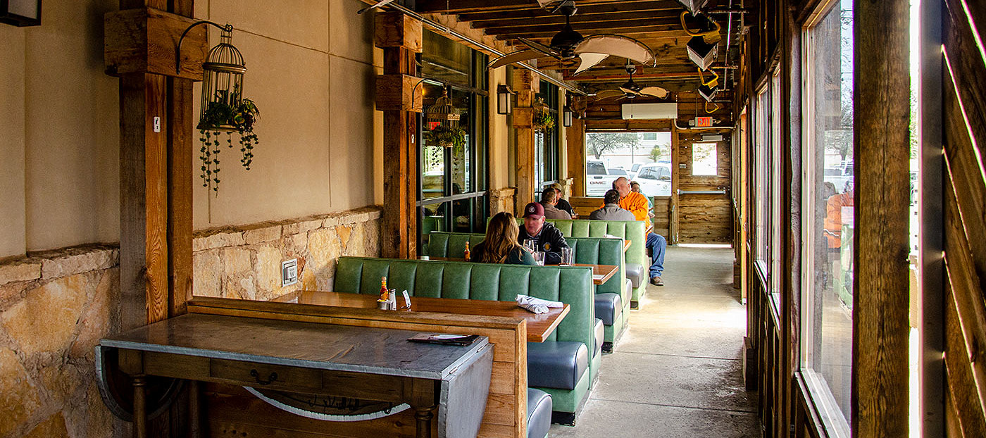 Red Oak Kitchen Patio